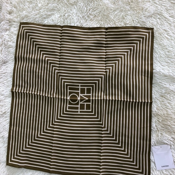 Toteme Silk Scarf - Picture 2 of 11